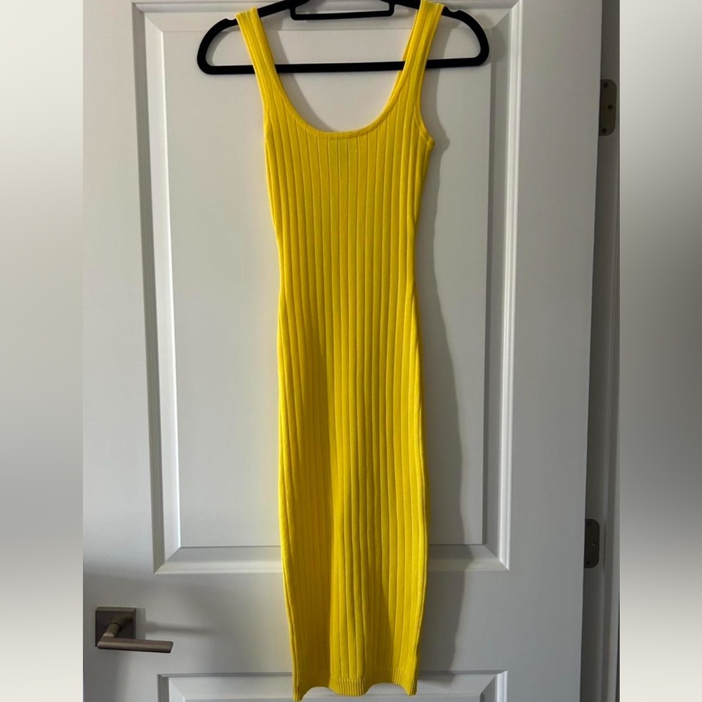 Windsor Sunny Yellow Ribbed Midi Dress